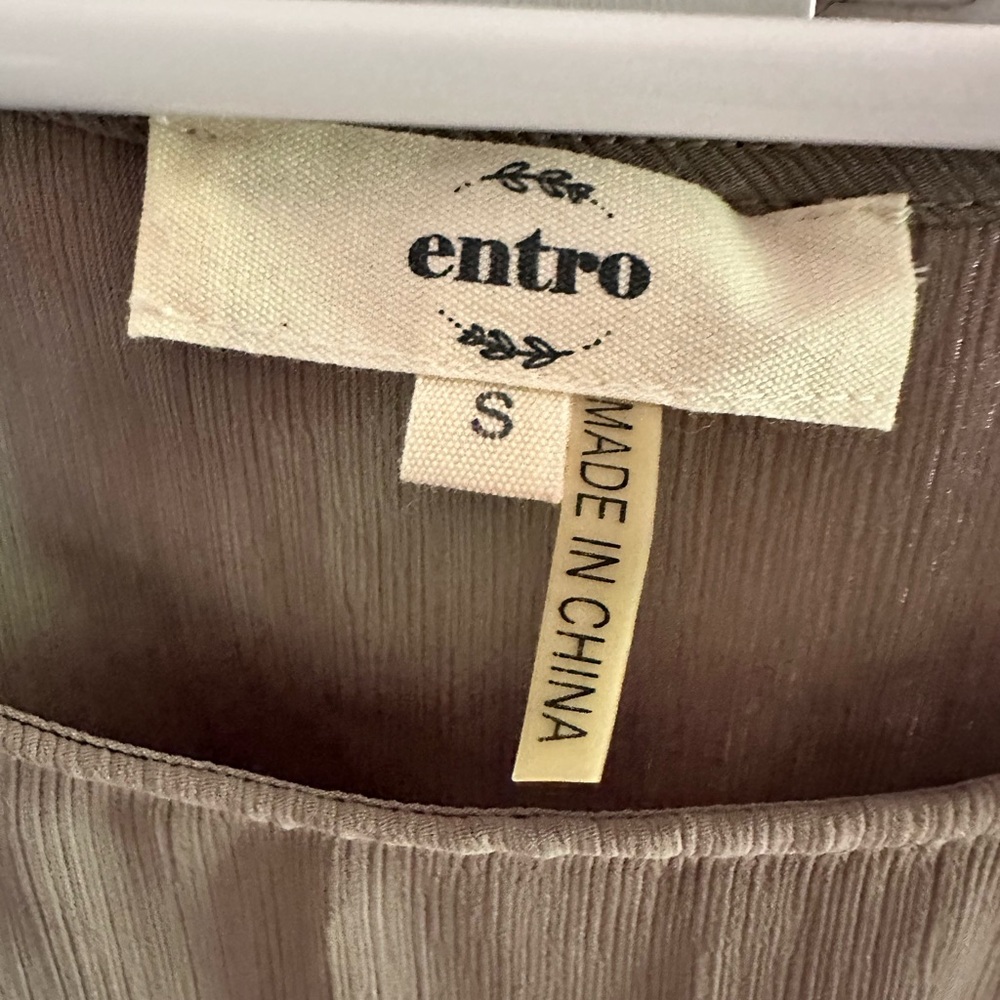 Sage Green Blouse with Ruched Sleeves - Picture 2 of 3